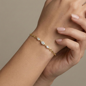 สร้อยข้อมือเทนนิสทองคำแท้ 18K สำหรับผู้หญิง ประดับเพชรทรงกลมเจียระไนแบบบริลเลียนท์ สไตล์คลาสสิก เหมาะสำหรับใส่ทุกวัน - Product Image 3