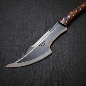 Hache Tomahawk forgée à la main avec manche en bois et fourreau en cuir, hache de survie en acier à haute teneur en carbone de qualité supérieure - Product Image 5