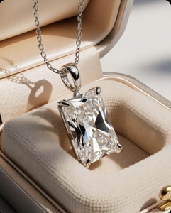 Collar de oro amarillo de 10k, 14k, 18k con diamante cultivado en laboratorio de 3 ct VS1 D E, corte radiante, con cadena fina. - Product Image 5