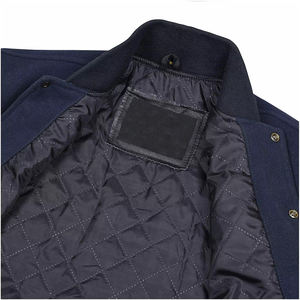 Veste pour homme, veste varsity bleu marine et crème, style classique de veste de baseball avec manches contrastées, vêtement d'extérieur décontracté, chaud et confortable - Product Image 4