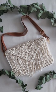 Bolso de Mano de Macramé Hecho a Mano, Duradero, con Flecos, Cierre Magnético, Tejido con Cuerda de Seda, Bolso Bandolera, 1L, Moda, Pascua, Navidad, Cumpleaños - Product Image 3