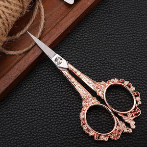 Tijeras de bordado Vintage de oro rosa de 4,5 pulgadas, tijeras de costura, tijeras artesanales afiladas para punto de cruz, costura, roscado - Product Image 2