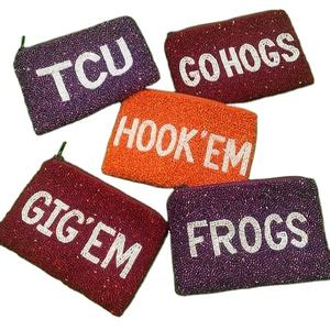 Monedero con Cuentas Personalizado de Nueva Orleans, Color Negro y Dorado con Flor de Lis, Bolsa con Cierre, Artículos al por Mayor para el Día del Partido por MD HANDICRAFTS - Product Image 1