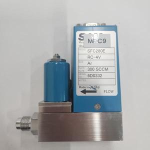 Contrôleur de débit massique Hitachi SFC280E - Équipement et pièces semi-conductrices d'occasion de renommée mondiale - Product Image 4