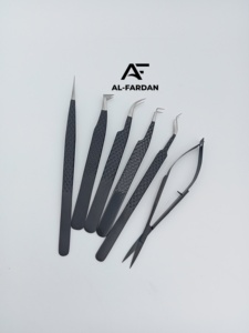 Pinzas Japonesas de Acero Inoxidable Negro Mate para Extensiones de Pestañas con Punta de Fibra Voluminizadora y Tijeras de Resorte para Cejas - Product Image 2
