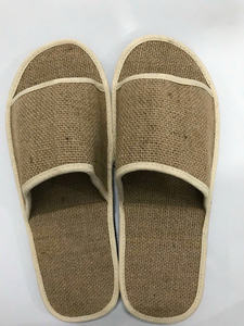 Sandales écologiques en jacinthe d'eau du Vietnam, fabriquées à la main, tongs d'été tendance, vente en gros - Product Image 5