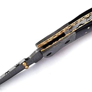 Couteau de poche artisanal en acier Damas de qualité industrielle Jexmoo, avec étui en cuir, idéal pour un cadeau d'anniversaire ou un cadeau pour témoin de mariage - Product Image 2