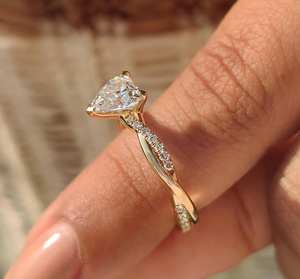 Bague de Fiançailles Classique en Argent 10k 14k 18k pour Femme, Solitaire en Moissanite Cœur 1CT de Haute Qualité, Clarté VVS, pour le B2B - Product Image 3