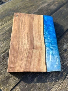 Tabla de Cortar Premium Hecha a Mano de Madera y Resina, Tabla de Cortar de Resina de Grado Alimenticio para Cocina, para Servir Queso, Carne - Product Image 4