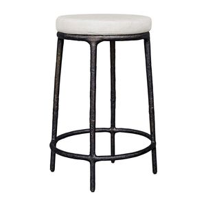 Tabouret de restaurant fonctionnel en métal, conçu pour un usage commercial quotidien, avec des embouts de pieds antidérapants et stables - Product Image 1