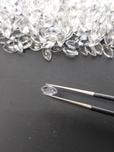 Topacio Blanco Natural de 7x3.5MM, Corte Marquesa, Gema Suelta de la Mejor Calidad para Joyería - Product Image 3