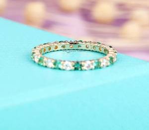 Anillo de Boda de Moissanita con Corte Redondo, Anillo de Boda con Esmeralda Verde, Anillo de Boda, Anillo Nupcial, Anillo de Boda de Moissanita para Mujer - Product Image 3