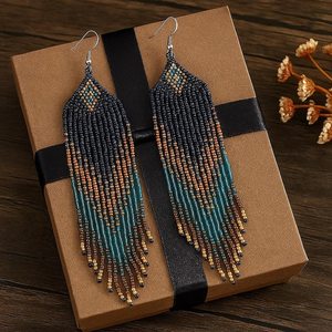 Pendientes de borla con cuentas hechos a mano, pendientes colgantes de cuentas de semillas multicolor, joyería hipoalergénica con gancho, regalo, pendientes de cuentas - Product Image 2