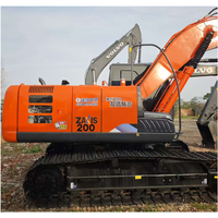 Excavatrice sur chenilles Hitachi ZX200-3 d'occasion, modèle 2024, bon état, puissance élevée, moteur diesel ISUZU fiable, pompe, engrenage
