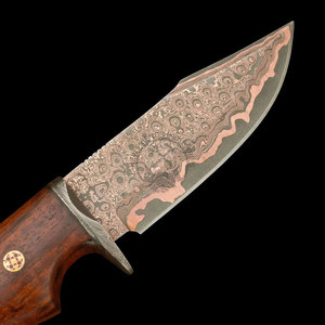 Nueva Edición Cuchillo Táctico de Caza San-Mai Hecho a Mano con Hoja Fija de Cobre Damasco Patrón Lluvia de Gotas y Mango de Palisandro - Product Image 2
