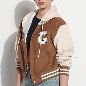 Vestes universitaires d'hiver pour femmes, best-sellers, avec logo personnalisé imprimé, détails en peau de mouton et rembourrage en coton, haute qualité - Product Image 4