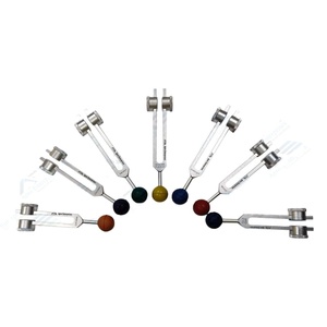 Activateur gratuit de bonne qualité pour le sonothérapie, le yoga, la méditation, l'ensemble de diapasons chakra lestés avec des boules chakra colorées - Product Image 1