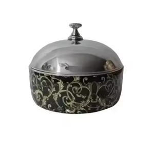 Olla de Acero Inoxidable con Revestimiento Negro en la Parte Inferior, con Tapa, Diseño Redondo, Utensilios de Cocina Metálicos Duraderos, Aptos para Todo Tipo de Estufas, Estilo Moderno - Product Image 3