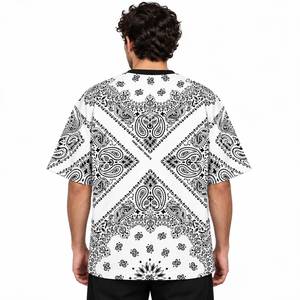 T-shirt pour homme à coupe ample, imprimé paisley, bordure contrastée, col rond, manches courtes, style streetwear - Product Image 2