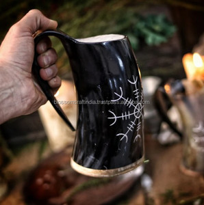 Mug en corne de buffle de qualité supérieure, fait main, rustique, matériau authentique, texture unique, artisanat traditionnel élégant, pièce décorative - Product Image 1