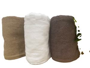 Enveloppez-vous dans le confort avec un ensemble de serviettes de bain en coton de qualité supérieure pour la maison et l'hôtel - Product Image 4