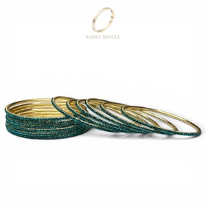Pulseras de Perlas Modernas para Mujer, Diseño Popular, Acero Inoxidable Azul Marino Antideslustre, Acabado Chapado en Oro, Venta al Por Mayor para Bodas - Product Image 3