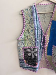 Veste sans manches unisexe Kantha faite à la main, imprimée au bloc, style indien, pour l'été - Product Image 3