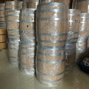 Barils de vieillissement de bière en bois artisanaux, durables et de qualité alimentaire Blue Lotus Farm, hermétiques, 20-200L – Vente Flash - Product Image 6