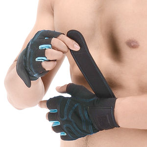 Guantes de Levantamiento de Pesas PHANTOM IMPEX de Neopreno con Medio Dedo, Cierre con Cordones, Correa Ajustable y Palma Antideslizante para Entrenamientos en el Gimnasio - Product Image 5
