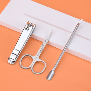 Kit de Manucure Premium Deluxe en Acier Inoxydable 4-en-1 Coupe-Ongles à Ressort Unique Haute Précision Outils de Soin Professionnels - Product Image 1