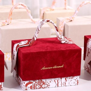 Caja de Regalo de Boda Personalizable con Dulces de Rafia. Caja de Regalo de Alta Gama con Forma Rectangular - Product Image 2