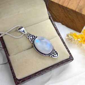 Colgante de piedra lunar arcoíris, plata de ley 925, colgante de piedra preciosa hecho a mano, joyería de piedra lunar natural, regalo para mujer - Product Image 2