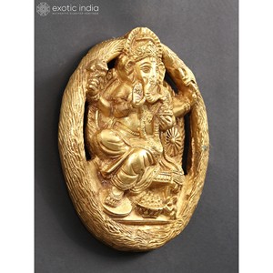 Tenture murale Ganesha élégante de 6 pouces en laiton, petit article de décoration intérieure avec bénédiction pour la décoration intérieure - Product Image 4
