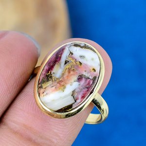 Bague en argent sterling 925 plaqué or 18 carats avec pierre précieuse naturelle en forme ovale de coquille d'huître violette, faite à la main - Product Image 3