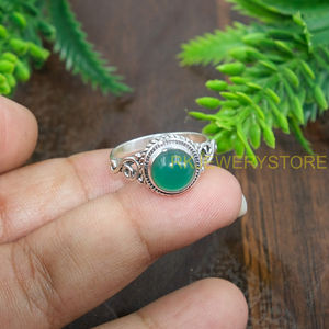 Bague en onyx vert, bague en argent sterling 925, bague en pierre verte pour femmes, bague de fiançailles faite à la main, cadeau de Noël - Product Image 5