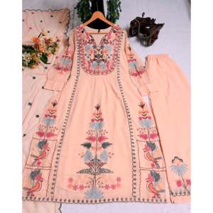 Beau haut et bas pour femmes avec Dupatta pour les fêtes Ensemble élégant - Product Image 4