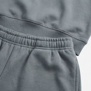 Conjunto de 2 Piezas para Mujer, Sudadera y Pantalones Cortos de Punto, Cuello Redondo, Corte Holgado, Color Sólido, Casual, para Todas las Temporadas, Largo por Encima de la Rodilla - Product Image 5