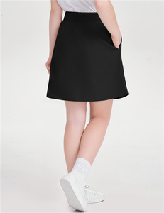 Falda pantalón escolar negra elástica para niñas, de poliéster y spandex, plisada, tipo scooter, para niñas. - Product Image 3