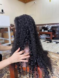Perruques vietnamiennes brutes en cheveux humains, boucles lâches, perruques à dentelle frontale en cheveux humains, vente en gros, perruques à dentelle HD sans colle pour femmes noires - Product Image 5