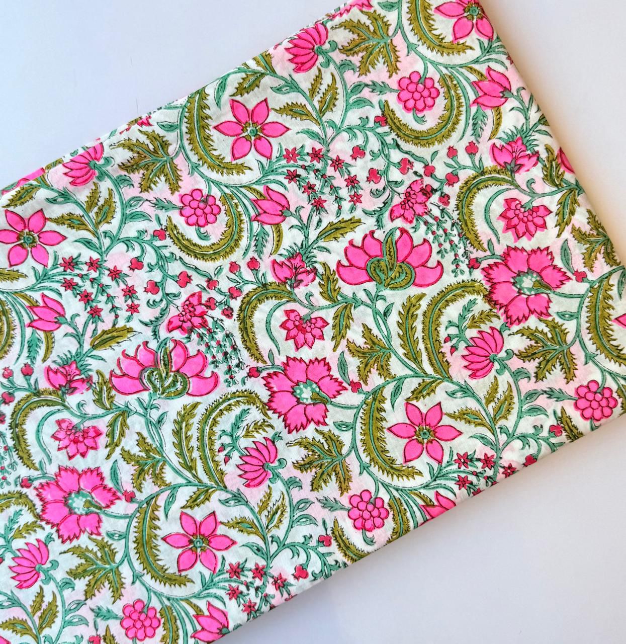 เหมือนในรูป หรือ ปรับแต่งตามต้องการ