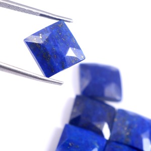 Lapis Lazuli Facetté Taille Rose Carrée, Pierre Précieuse en Vrac, Qualité Supérieure, Prix Usine, pour la Fabrication de Bijoux - Product Image 2