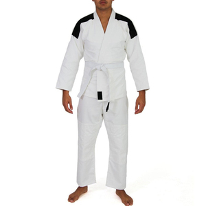 Uniforme de Judo Blanco para Hombre con Paneles Negros en los Hombros, Corte Regular, 100% Algodón, Ropa de Artes Marciales para Adultos - Product Image 1