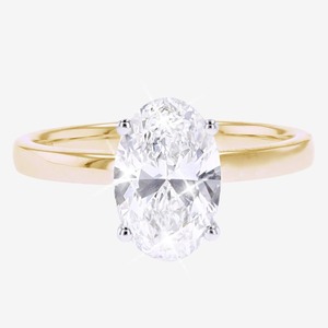 Bague de fiançailles solitaire à quatre griffes en or blanc 14 carats avec diamant de laboratoire ovale de 2,00 carats - Product Image 4