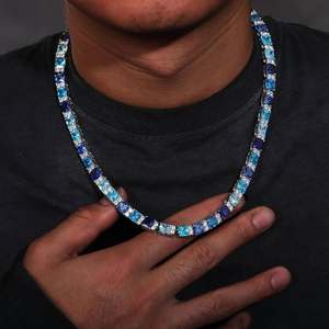 Cadena cubana azul y blanca con eslabones totalmente cubiertos de piedras, collar con piedras de corte cuadrado, joyería para hombre, para fiestas. - Product Image 2