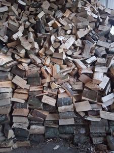 <span class=keywords><strong>Legna</strong></span> da Ardere 100% Naturale all'Ingrosso dal Vietnam - <span class=keywords><strong>Legna</strong></span> di Gomma Essiccata Senza Tasse d'Importazione - Product Image 5