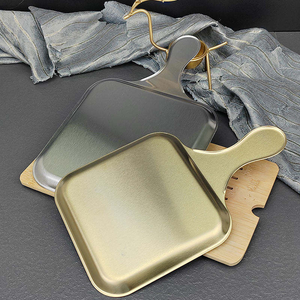 Plateau de service moderne en acier inoxydable poli, durable et écologique, avec poignée, pour steak, dessert, apéritif, plat plat, restaurant - Product Image 4