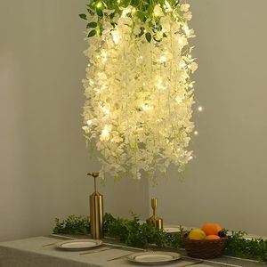 Guirnaldas y coronas de flores colgantes de glicinia blanca BLEUM CADE con luces para bodas - Product Image 3