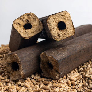 Prix d'usine Haute Qualité Briquettes de chêne, frêne, pin, bouleau Combustible biomasse pour chaudière Écologique Énergie de chauffage et de refroidissement - Product Image 1
