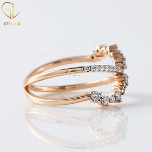 Bague croisée, alliance en X, bague pavée de moissanite, demi-alliance en or rose 18 carats avec diamants taille ronde - Product Image 6
