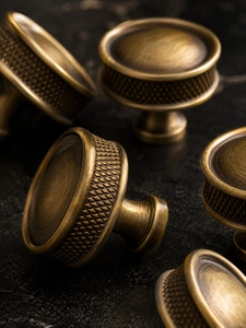Bouton de meuble en laiton moleté, poignée de tiroir ronde vintage, finition antique, à trou unique, quincaillerie pour meubles de cuisine et commodes - Product Image 5